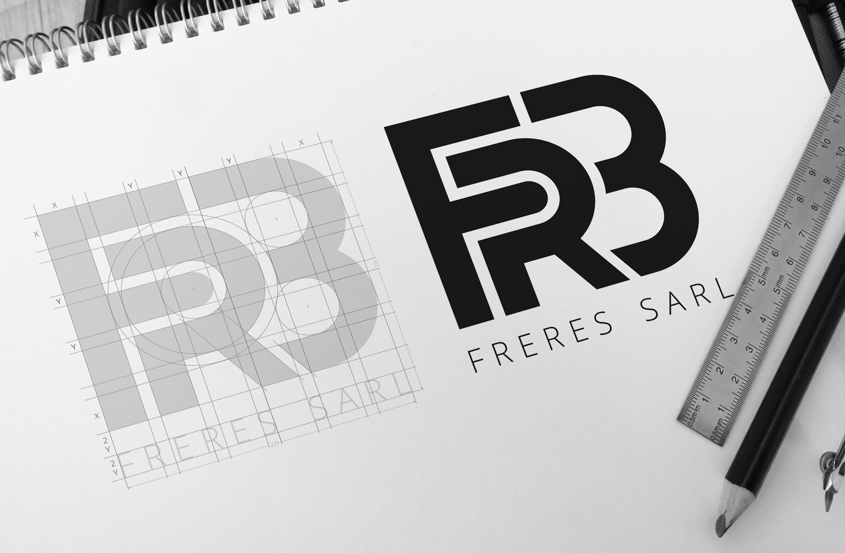 Construction du logo FRB réalisé par Driton Iljazi